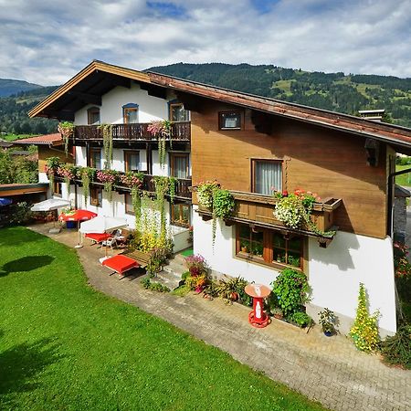 Pension Erlhof Saalfelden Buitenkant foto