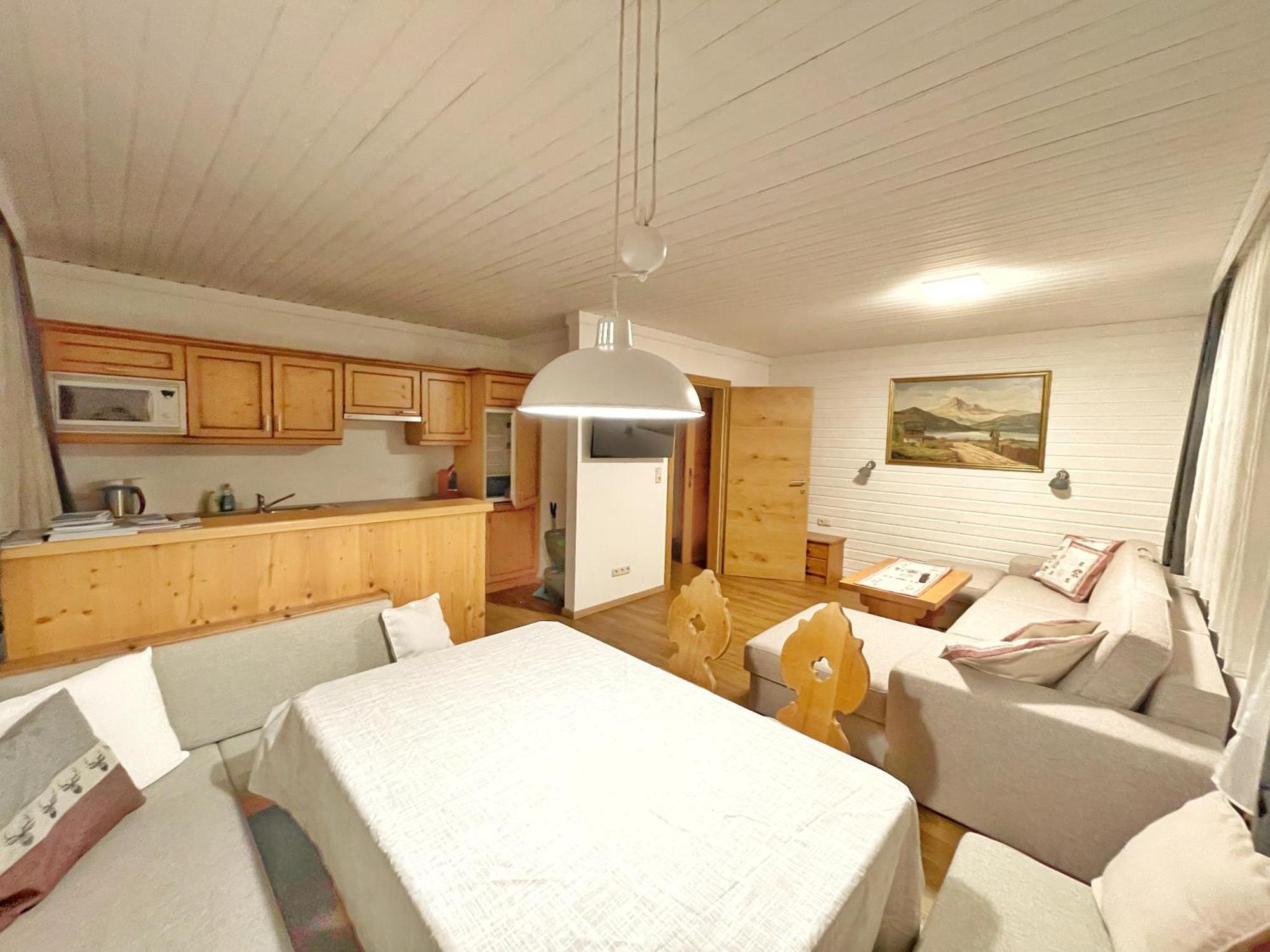 Pension Erlhof Saalfelden Buitenkant foto