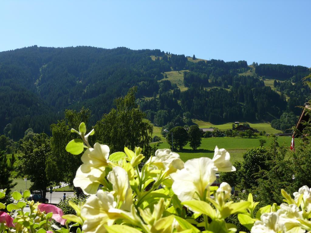 Pension Erlhof Saalfelden Kamer foto